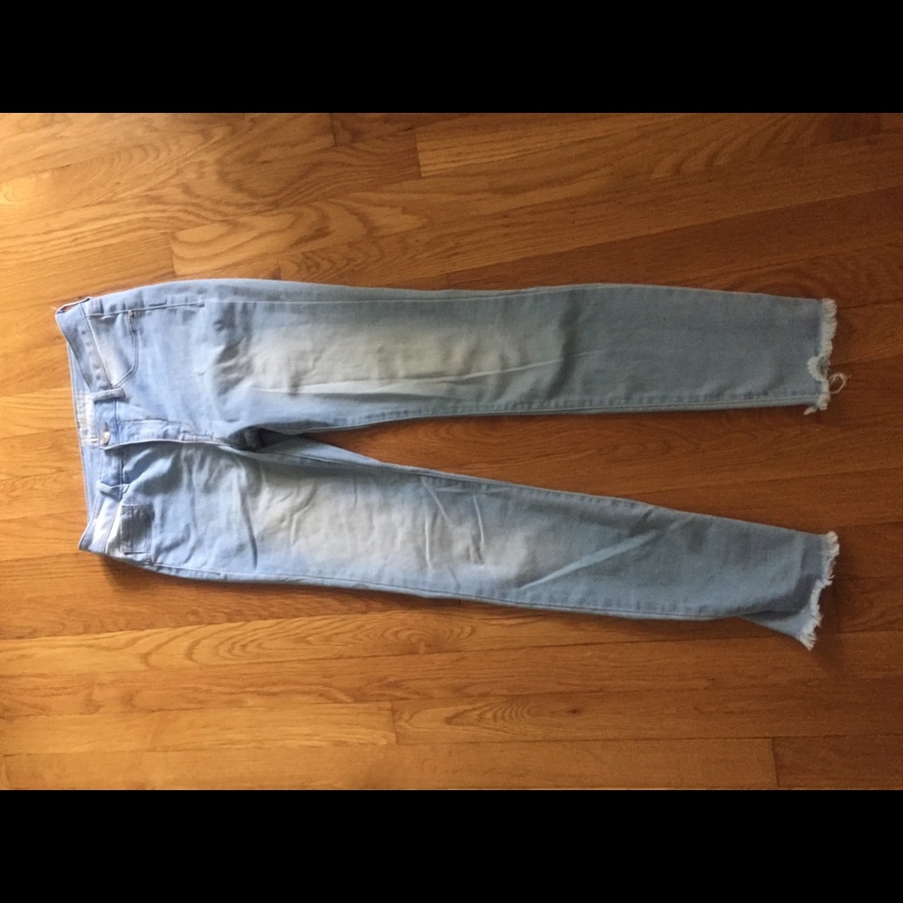 Light jeans